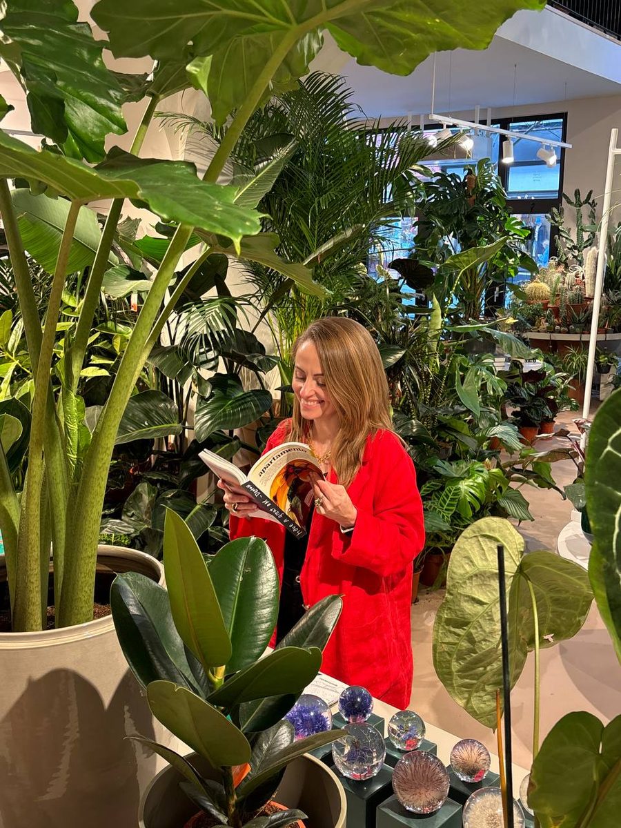 Evgeniia Zeikan among plants